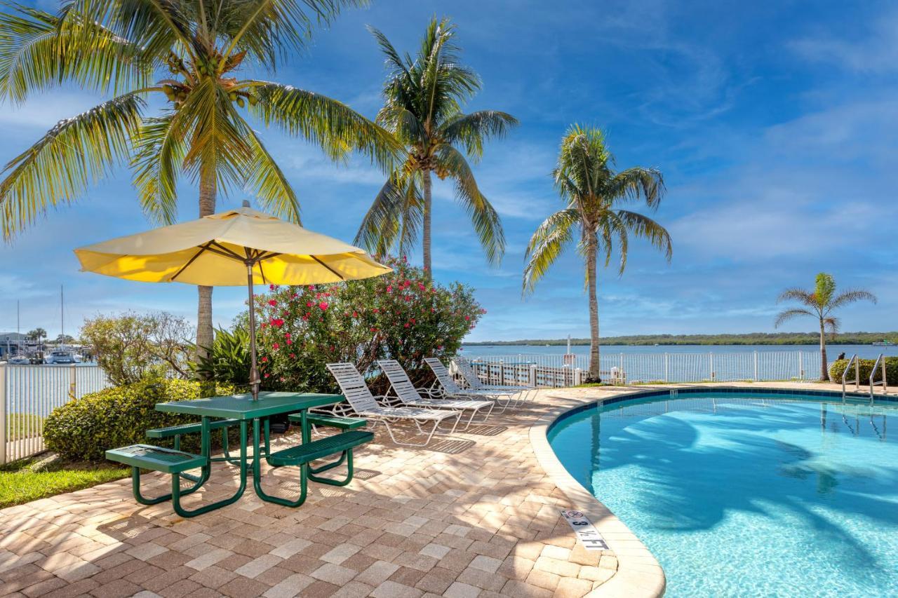 Elegant Waterfront Place For Two/Boca Ciega Resort Сент-Питерсберг Экстерьер фото
