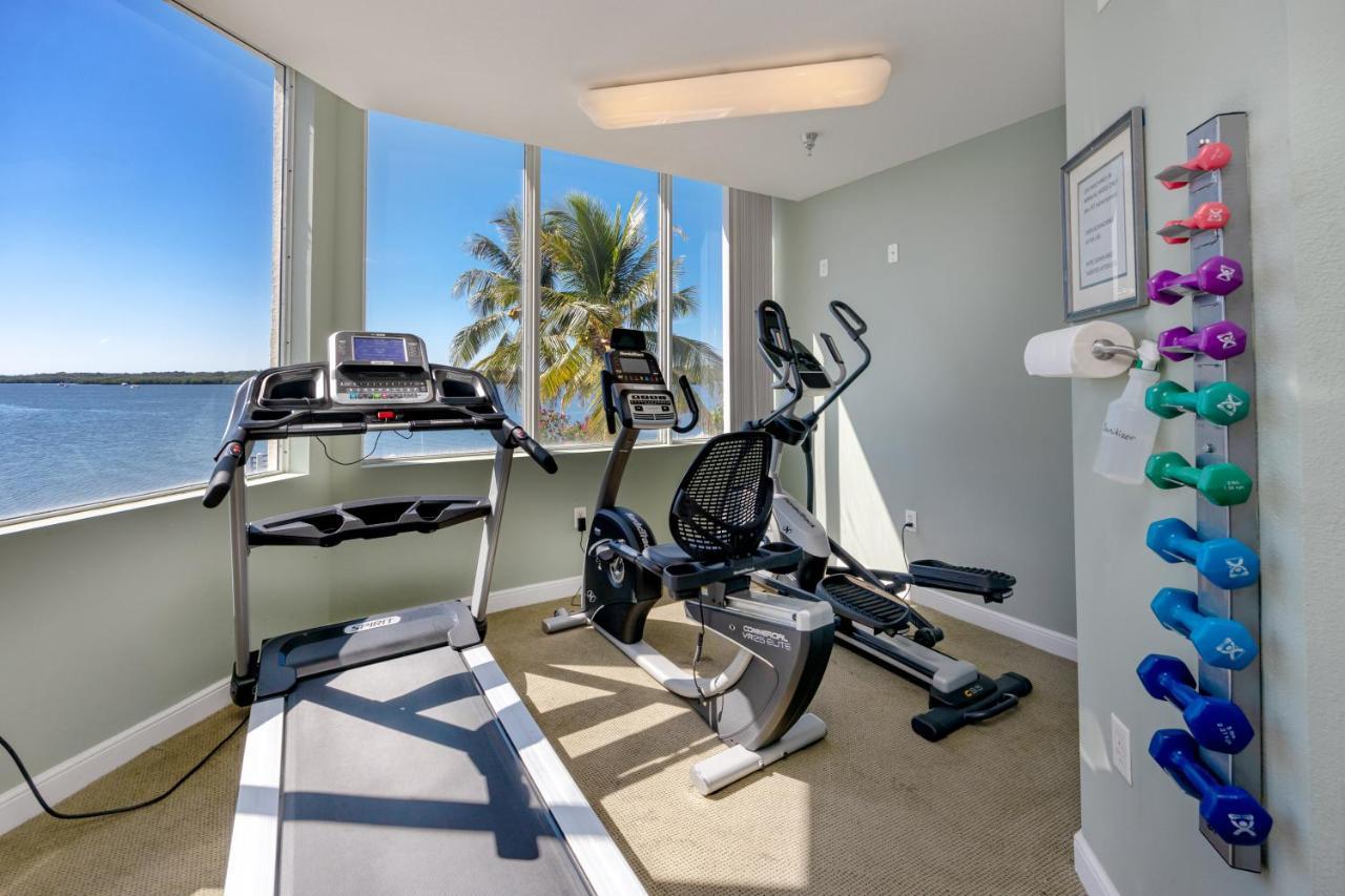Elegant Waterfront Place For Two/Boca Ciega Resort Сент-Питерсберг Экстерьер фото