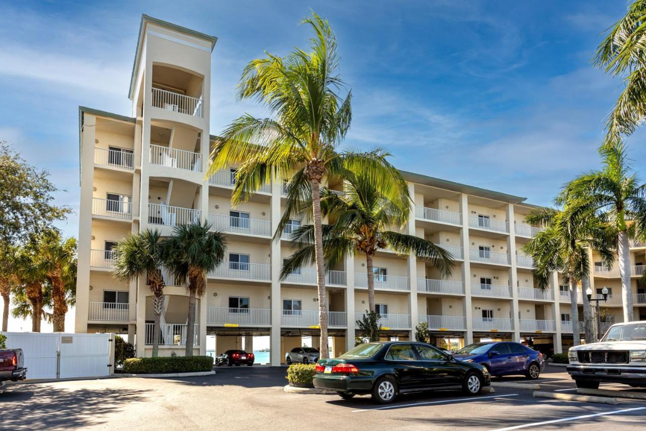 Elegant Waterfront Place For Two/Boca Ciega Resort Сент-Питерсберг Экстерьер фото